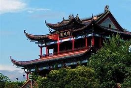 晴川阁前往.jpg